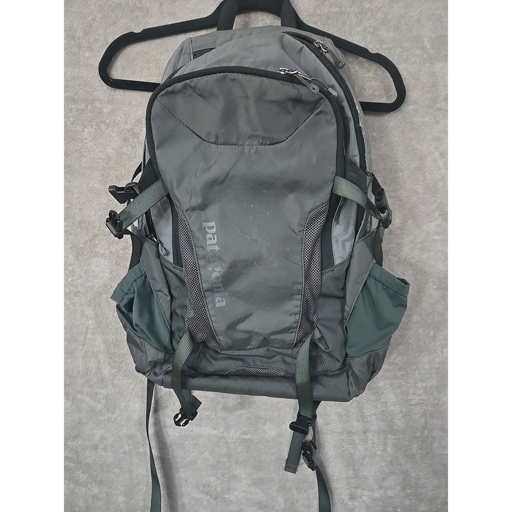 Patagonia Atacama‎ 28L Backpack Gray Hiking Camping Outdoors